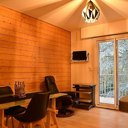 F1 Entier Cosy Style Chalet Montgeron, Proche Paris Eksteriør bilde