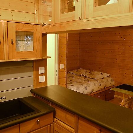 F1 Entier Cosy Style Chalet Montgeron, Proche Paris Eksteriør bilde